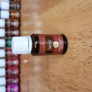 15ml NEW "THIEVES" Essential Oil by Young Living